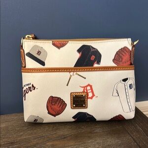 Dooney & Bourke Detroit Tigers Sports Motif Crossbody Bag